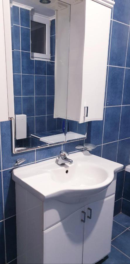Apartman Mirage Σρέμσκα Μιτρόβιτσα Εξωτερικό φωτογραφία