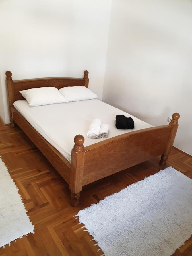Apartman Mirage Σρέμσκα Μιτρόβιτσα Εξωτερικό φωτογραφία